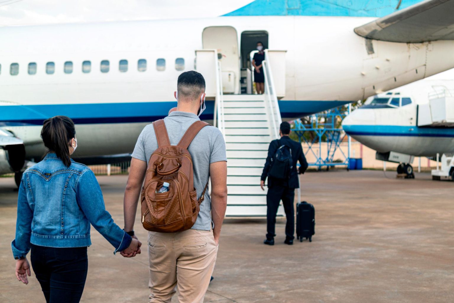 Air travel demand supports increased passenger activity at major international airports