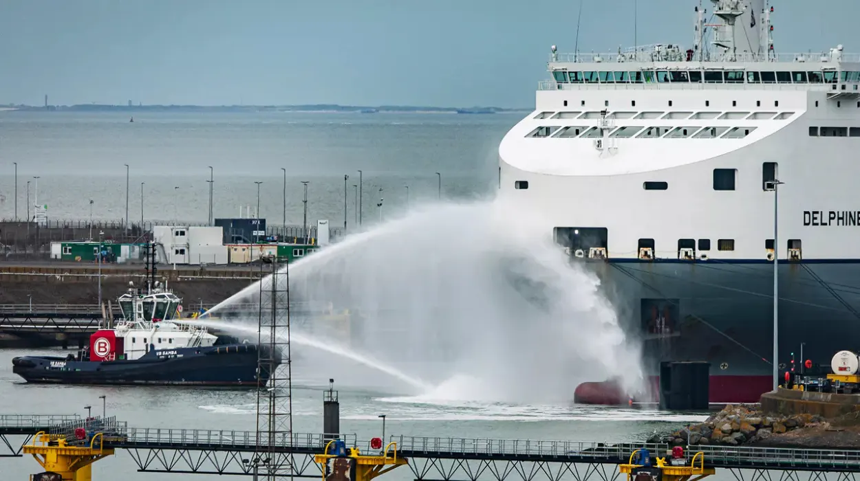 100 electric cars damaged in Zeebrugge ship fire