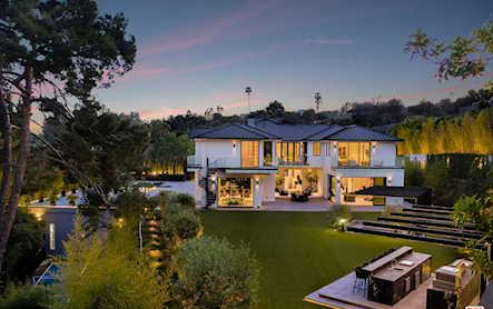 LAPD investigation at residential location