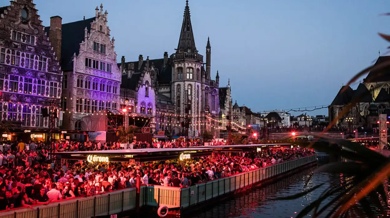 120 newcomers volunteer at Ghent fest with €930K support