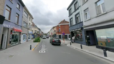 15 men fight with sticks and crowbar in a Ghent street brawl