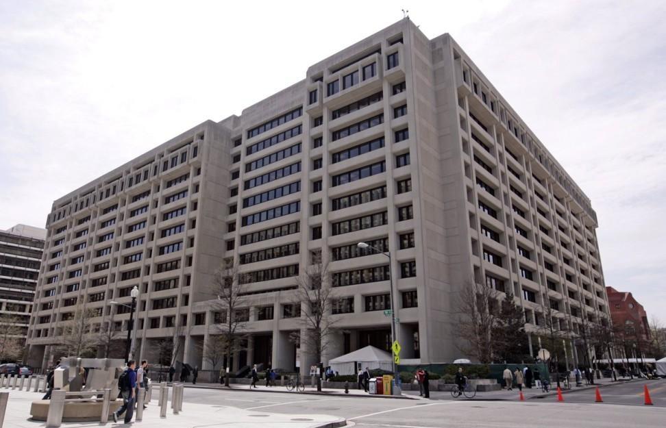 IMF loan Bolivia negotiations at the Ministry of Economy in La Paz