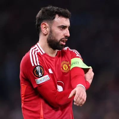Amorim Challenges Manchester United to Step Up After Bruno Fernandes Injury