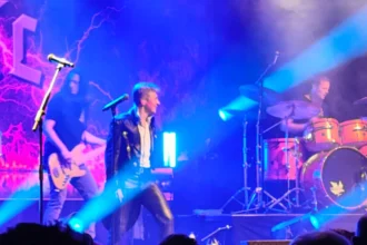 1k people attended Lange Polle’s farewell in Leuven’s Het Depot