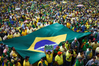 Protest reacts to Brazil judiciary action