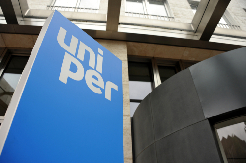 Germany on path to nationalise Uniper power utility Germany on path to nationalise Uniper power utility