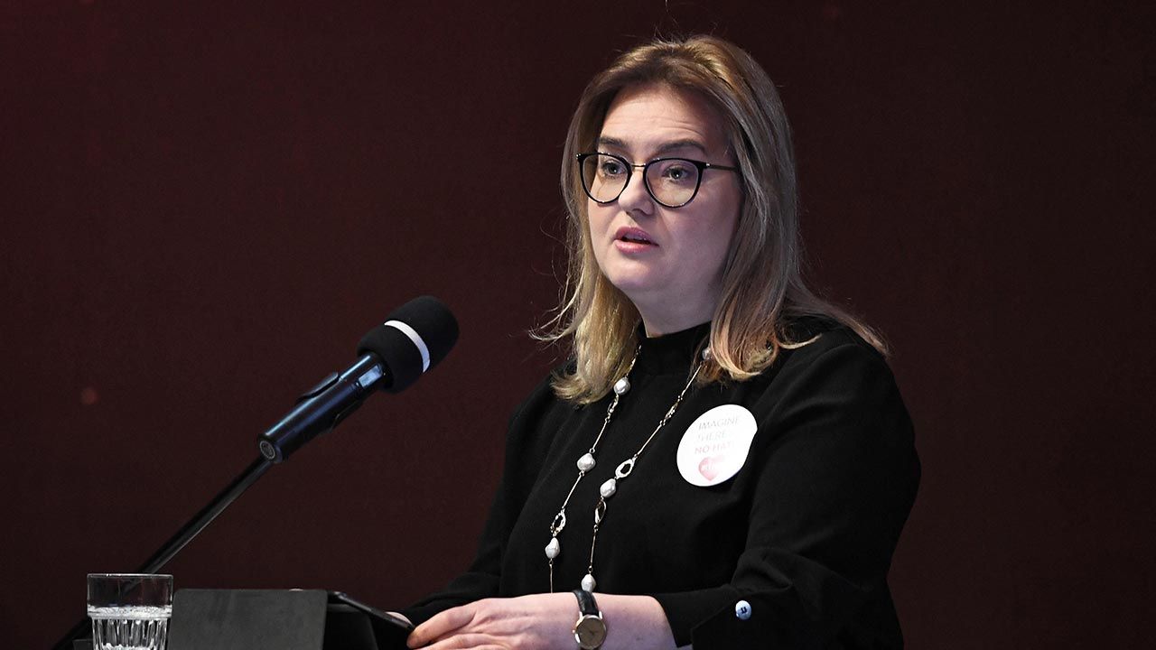 Magdalena ADAMOWICZ Net Worth: Life, Age, Political Career & Bio Magdalena ADAMOWICZ Net Worth: Life, Age, Political Career & Bio