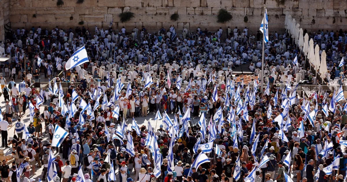 Knesset building as Israeli elections 2026 dominate national debate