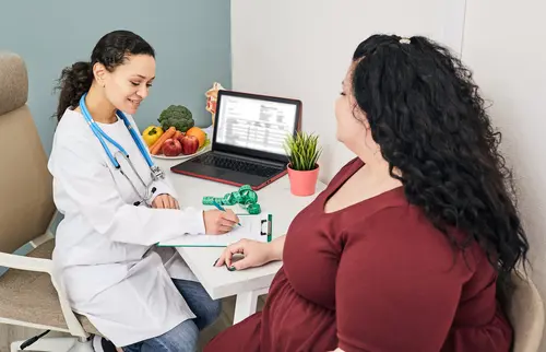Obesity,,Unhealthy,Weight.,Nutritionist,Calculating,Body,Mass,Index,Of,Fat