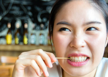 Are Toothpicks Good For Teeth