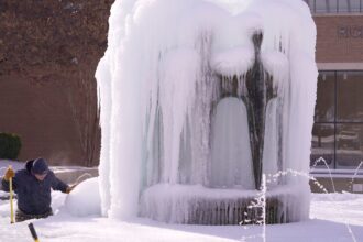 Texas snowfall covers highways during winter storm in 2026