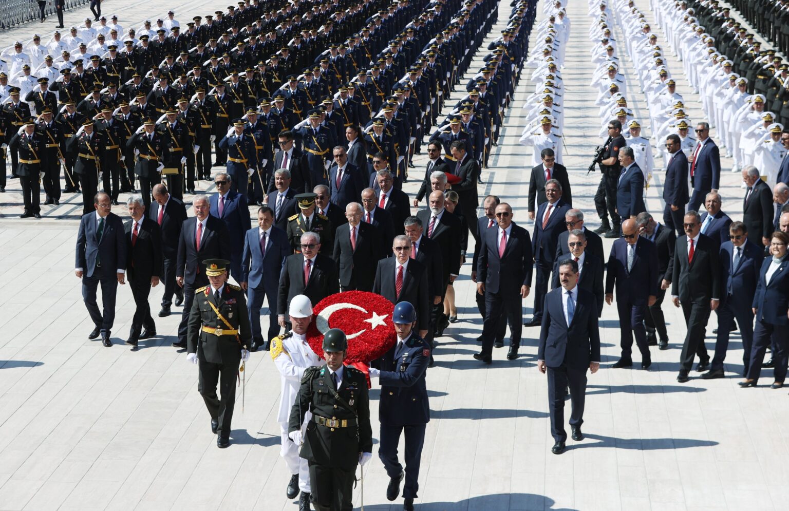 Turkiye military ceremony honoring Libyan army chief