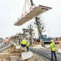 276-ton bicycle bridge sections installed in Hasselt for safety