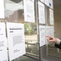 29-year-old man shouts, knocks windows at 6 temp agencies in Sint-Niklaas