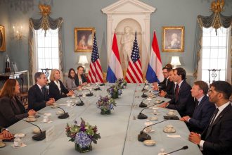 ASML export dispute as the Netherlands joins the US-led Pax Silica AI initiative in 2026