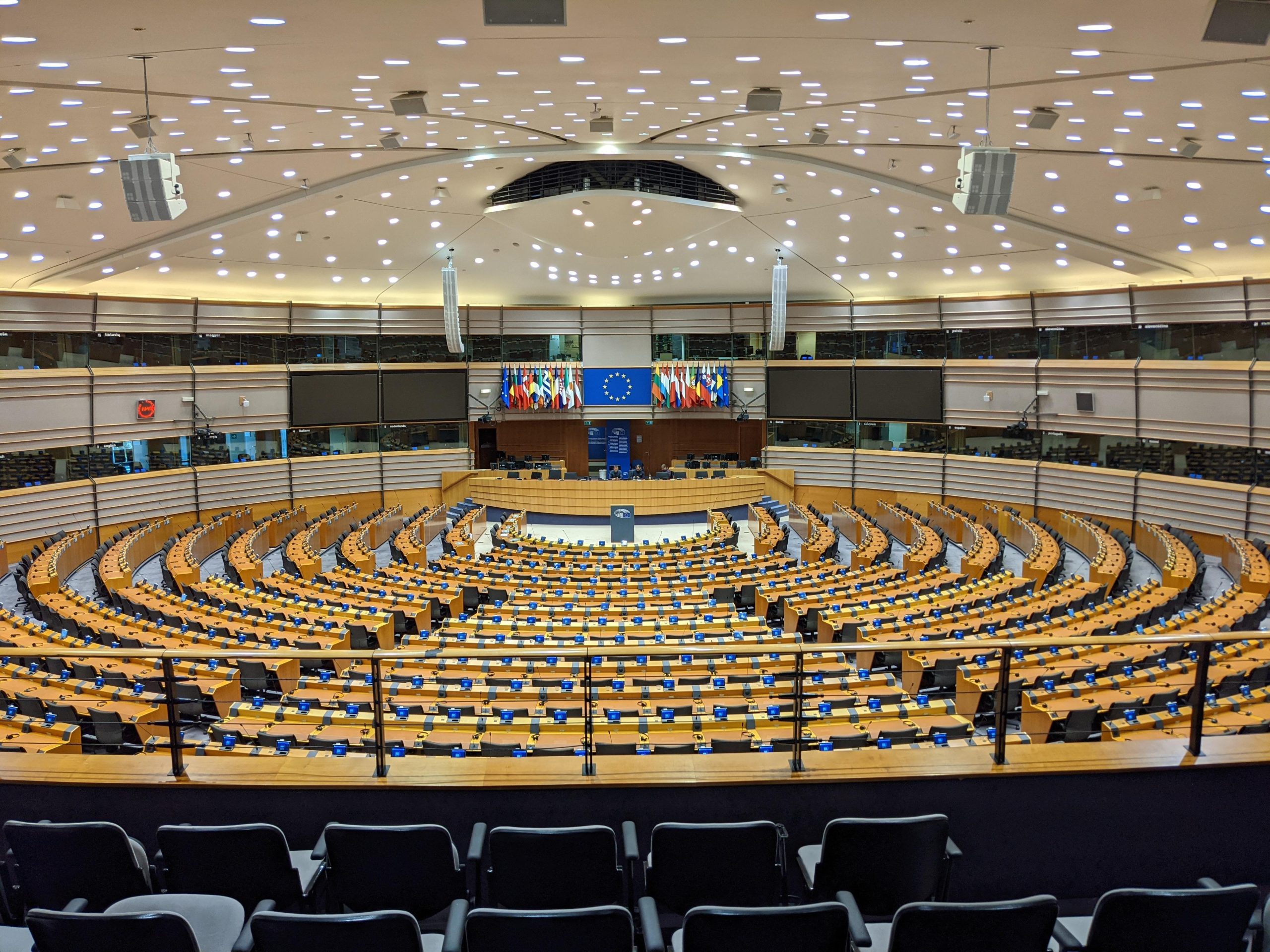 European Parliament chamber in Brussels where Renew Europe MEPs oppose Trump's Ukraine leadership comments.