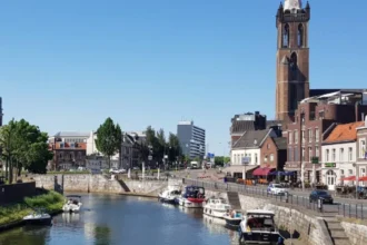 5 South Limburg Mayors protest closure of 22 tax offices