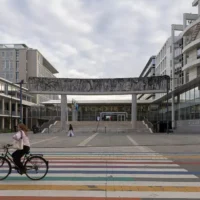 5 people injured by a bus and  tram crash in Ghent Zuid 
