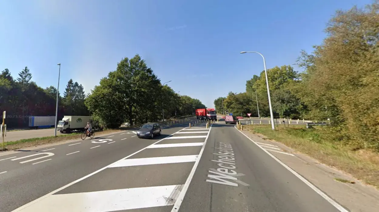 59-year-old cyclist injured in hit-and-run on E34 in Lille
