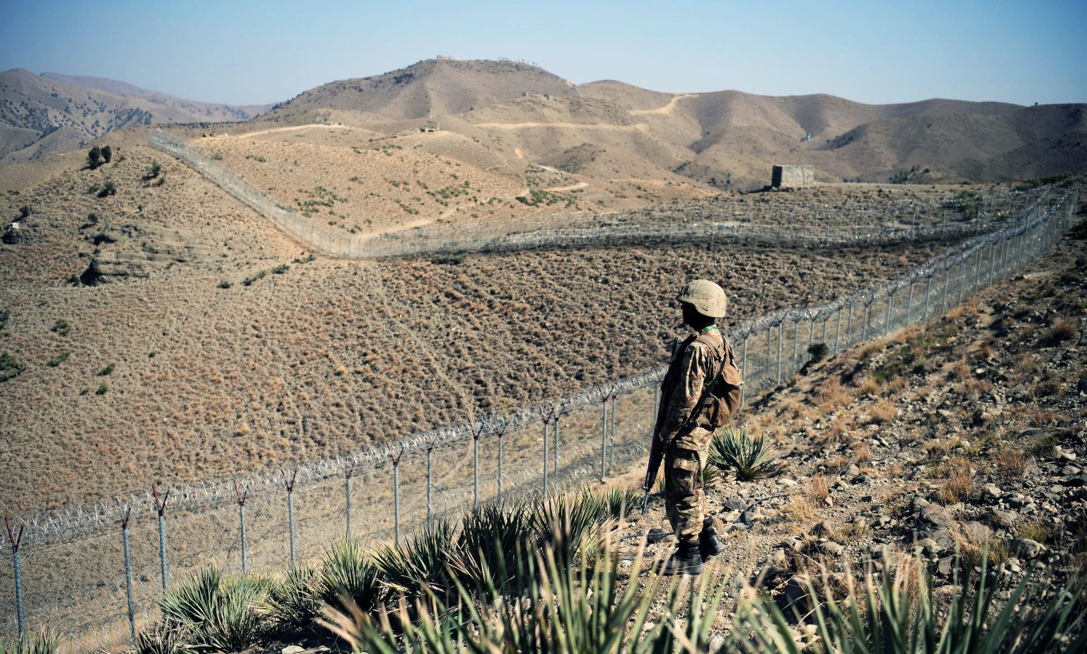 Afghanistan Pakistan border strikes reported in mountainous frontier region 2026