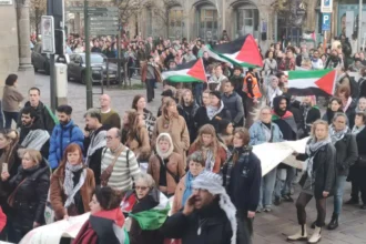 800 protest in Ghent supporting Palestine, Lebanon; Call for peace, justice