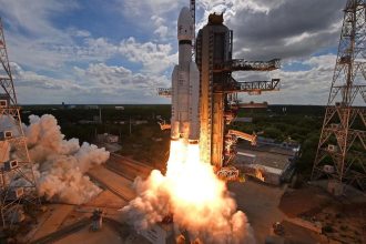 space launch innovation news reusable rocket controlled descent landing