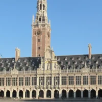 A Library with Staying Power