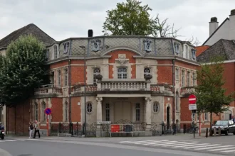 Aalst rejects 93 apartments Cores appeals, Blommaert seeks talks