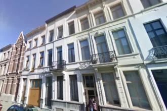 Antwerp GP shortage long wait at Praktijk aan de Stroom