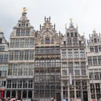 Antwerp classic car event returns with 1000 cars