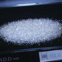 Antwerp's diamond trade faces 25% decline amid crisis