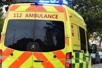 Antwerpsebaan crash; Moped and cyclists collide in Mechelen