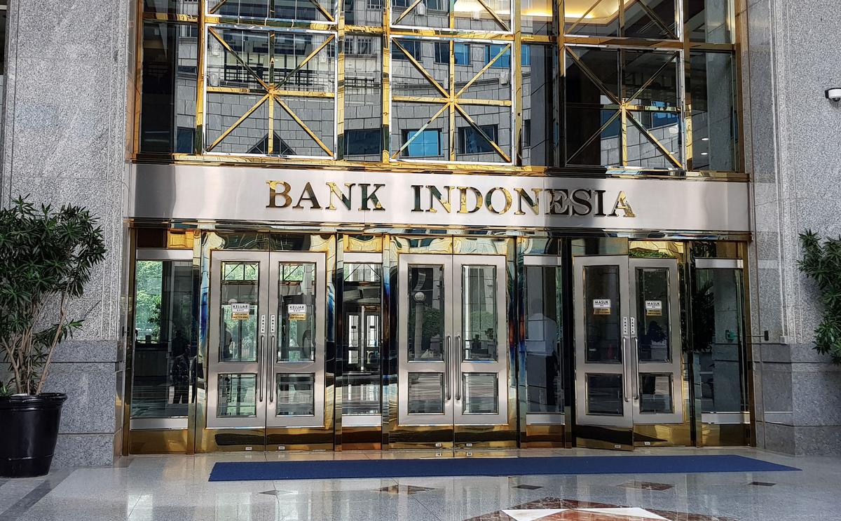 Asian interest rate crisis impacting Jakarta financial markets in 2026
