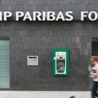 Belgian BNP Paribas Fortis shifting 500 jobs, union respond