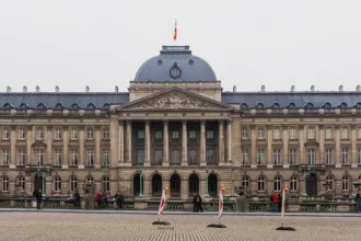 Belgium bans smoking and vaping on patios from 2027