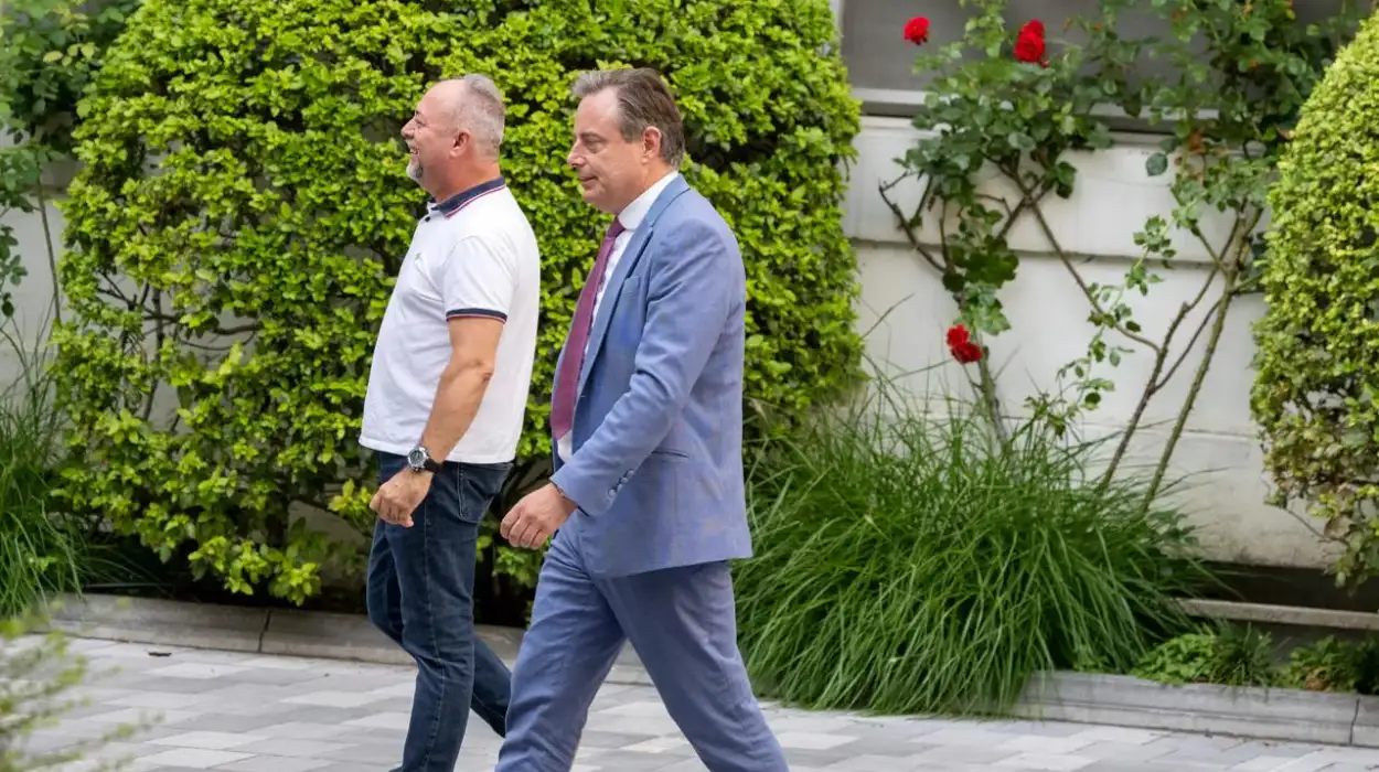 Belgium diplomacy N-VAs policy paper sparks tensions among parties