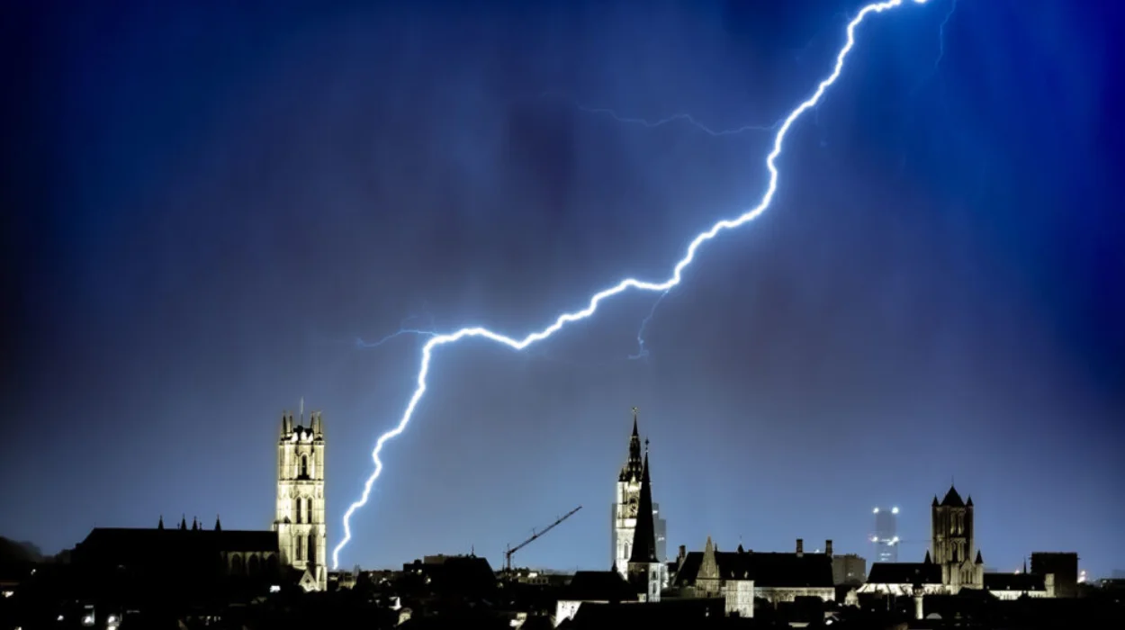 Belgium issues storm alert 1722 activated for non-emergency assistance 