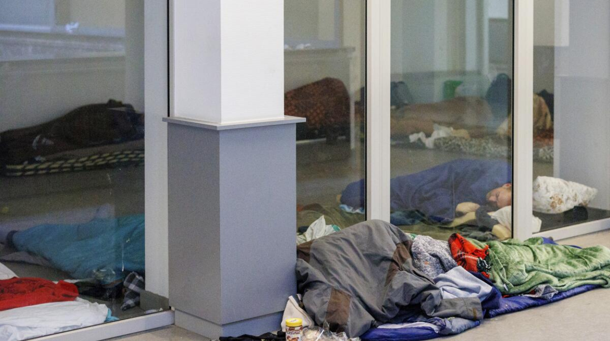 Belgium's Decrease in Asylum Applications Amidst EU Surge