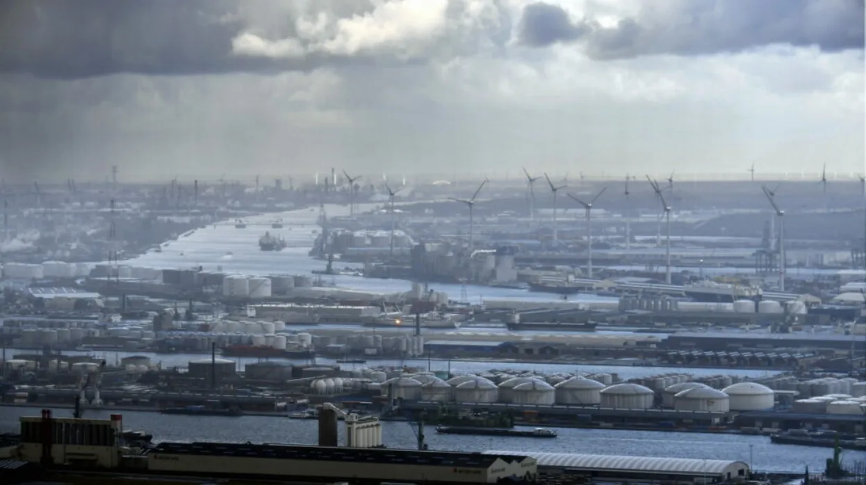 Belgium's economy vulnerable manufacturing sector risks from import disruptions