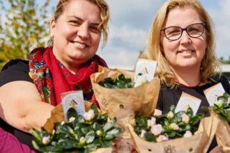 Berlaar volunteers take to the Streets for Plantjesweekend sale