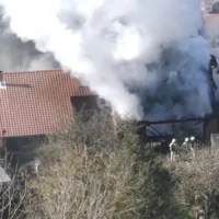 Bierbeek house fire Overheated lamp destroys home, elderly safe