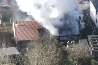 Bierbeek house fire Overheated lamp destroys home, elderly safe