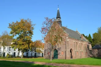 Bricks fall at Dendermonde’s UNESCO Beguinage, restoration planned