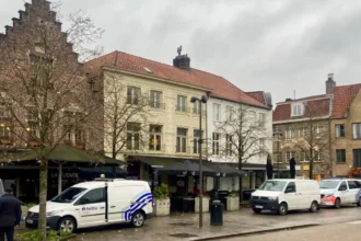 Bruges café incident Police investigate injured man and shattered window