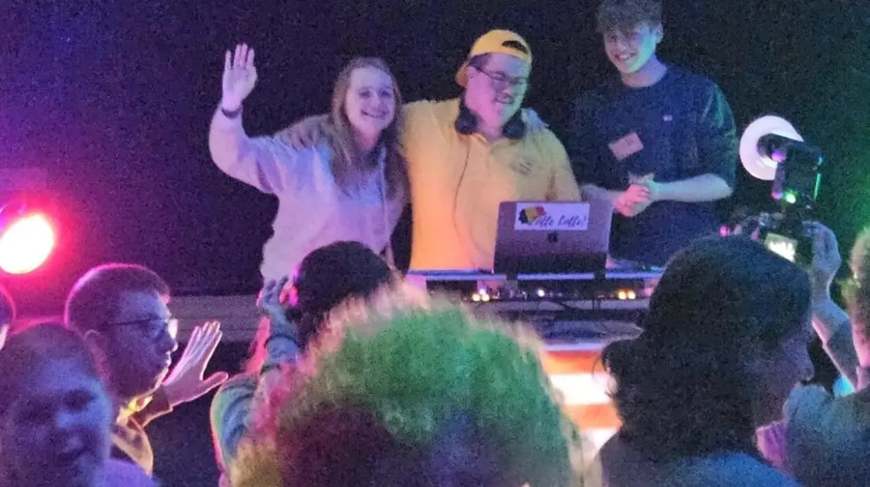 Bruges school hosts 150-guest party for Down syndrome youth