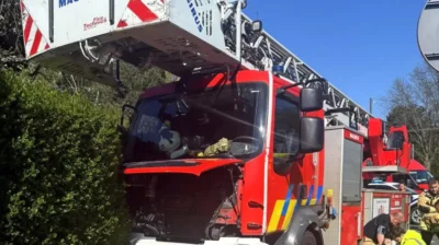 Fire engine crashes into Jette home on Wereldtentoonstellingslaan