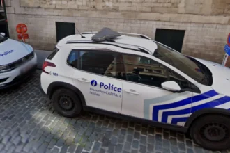 Brussels officer crashes unlicensed scooter, faces court