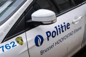 Brussels police investigate stabbing of two on Curielaan