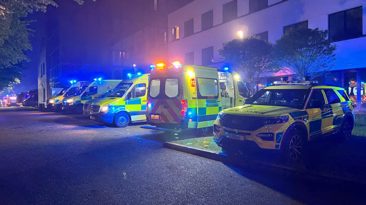 Brussels roof fire at engineering school caused no injuries