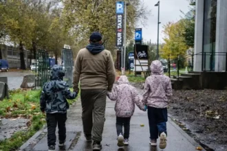 Brussels shelter crisis 4,383 asylum seekers struggle as Samat's family